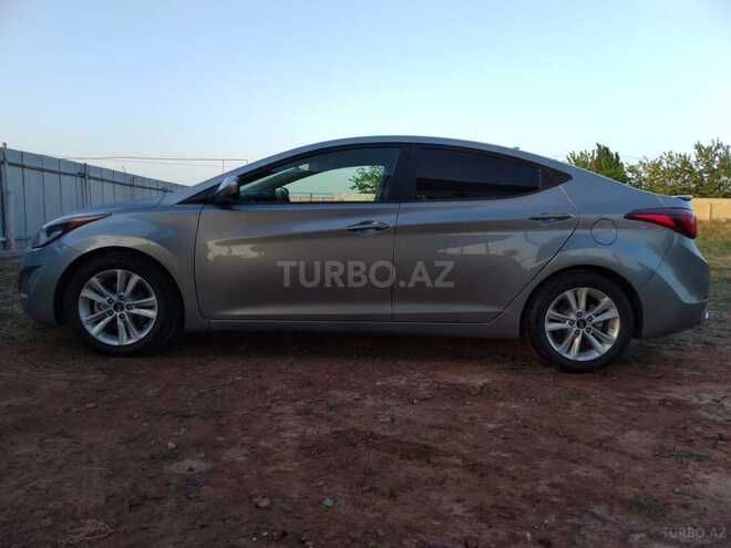 Hyundai Elantra 2014, 173,809 km - 1.8 l - Salyan
