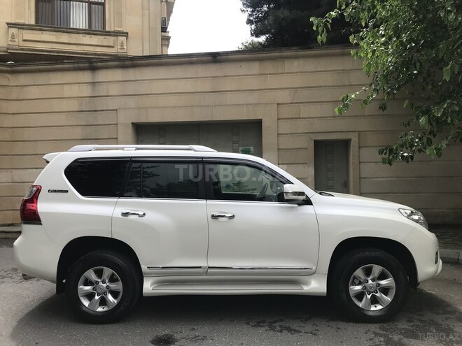 Toyota Prado 2010, 161,000 km - 2.7 л - Bakı