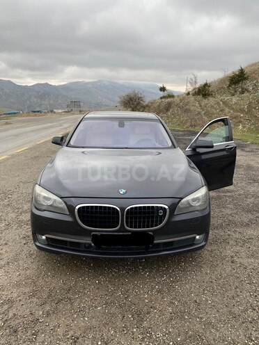 BMW 740 2009, 234,000 km - 3.0 l - Bakı