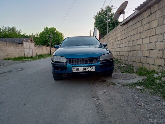 Opel Omega 1995, 365,000 km - 2.0 л - Qusar