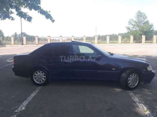 Mercedes C 180 1998, 298,050 km - 1.8 l - Yevlax