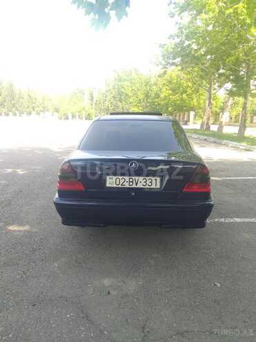 Mercedes C 180 1998, 298,050 km - 1.8 l - Yevlax