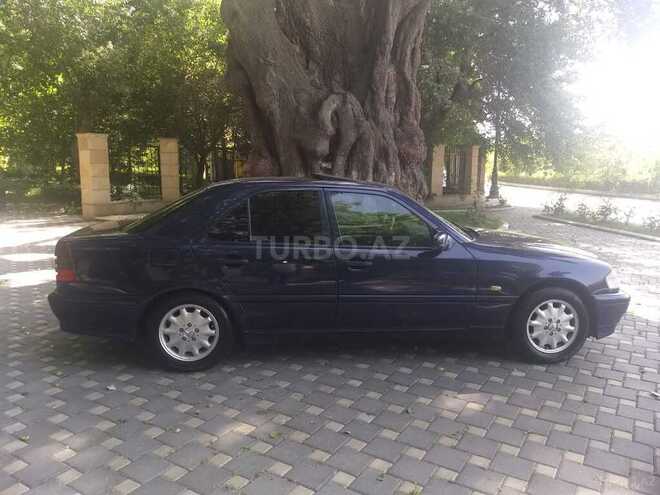 Mercedes C 180 1998, 298,050 km - 1.8 l - Yevlax