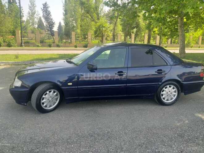 Mercedes C 180 1998, 298,050 km - 1.8 l - Yevlax