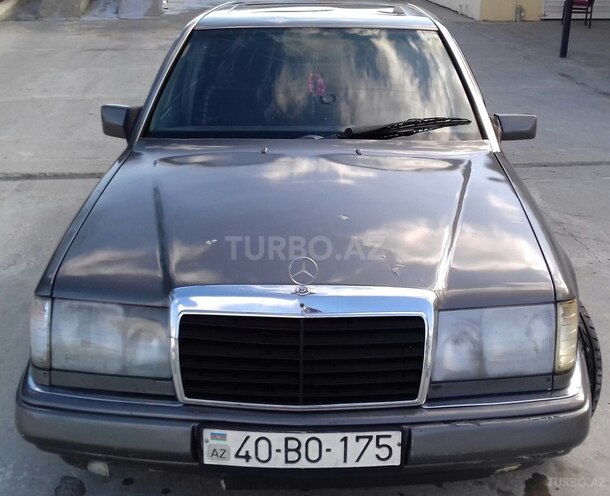 Mercedes E 250 1992, 700,000 km - 2.5 л - Quba