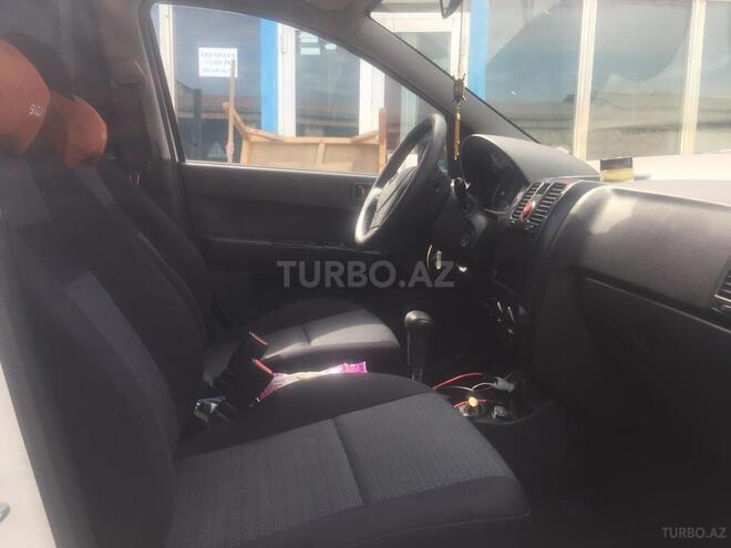 Hyundai Getz 2009, 175,000 km - 1.4 l - Xudat