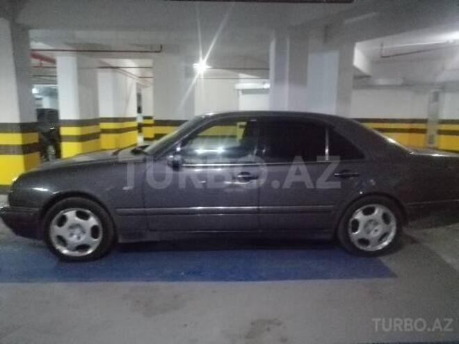 Mercedes E 230 1995, 470,000 km - 2.3 l - Bakı