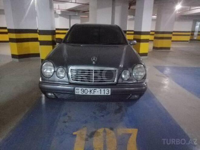 Mercedes E 230 1995, 470,000 km - 2.3 l - Bakı