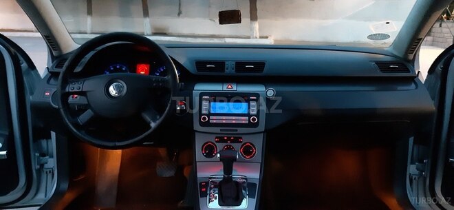 Volkswagen Passat 2006, 202,777 km - 2.0 l - Bakı