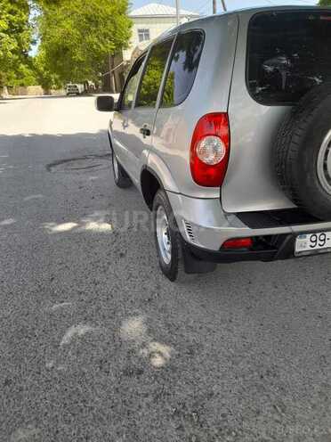 Chevrolet Niva 2010, 405,855 km - 1.7 l - Şamaxı
