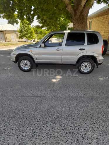 Chevrolet Niva 2010, 405,855 km - 1.7 l - Şamaxı