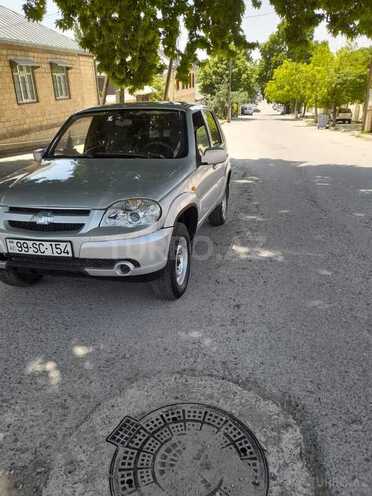 Chevrolet Niva 2010, 405,855 km - 1.7 l - Şamaxı