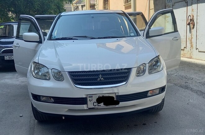 Mitsubishi Airtrek 2002, 216,000 km - 2.0 l - Bakı