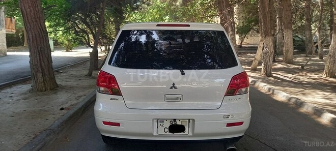Mitsubishi Airtrek 2002, 216,000 km - 2.0 l - Bakı