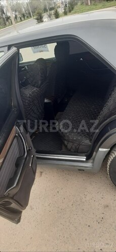 Mercedes  1989, 12,000 km - 2.0 л - Sabirabad