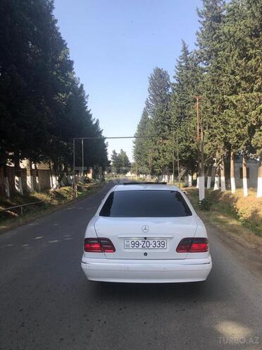 Mercedes E 320 1999, 320,000 km - 3.2 l - Lənkəran
