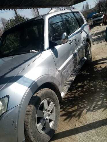 Mitsubishi Pajero 2008, 94,287 km - 3.0 l - Bakı