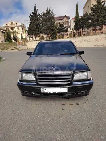 Mercedes C 240 2000, 385,000 km - 2.4 l - Bakı