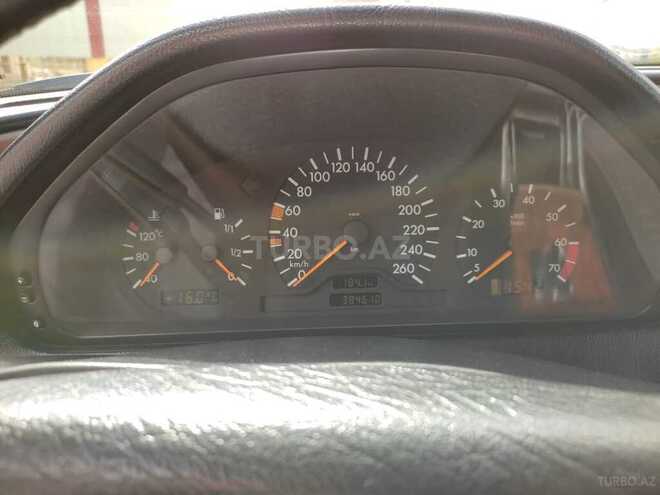 Mercedes C 240 2000, 385,000 km - 2.4 l - Bakı