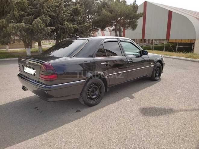 Mercedes C 240 2000, 385,000 km - 2.4 l - Bakı