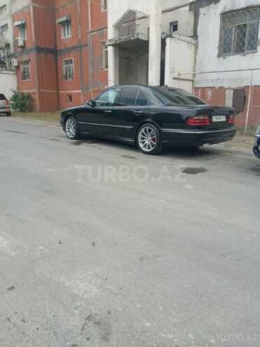 Mercedes E 240 2000, 238,000 km - 2.4 l - Bakı