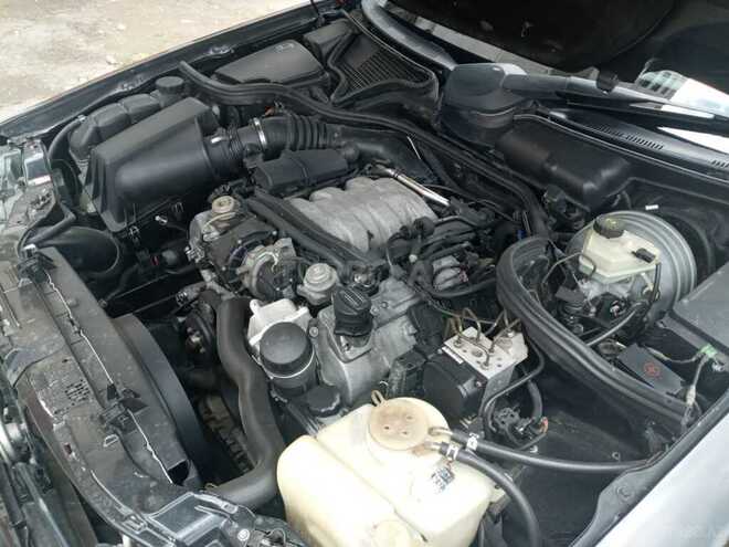Mercedes E 240 2000, 238,000 km - 2.4 l - Bakı