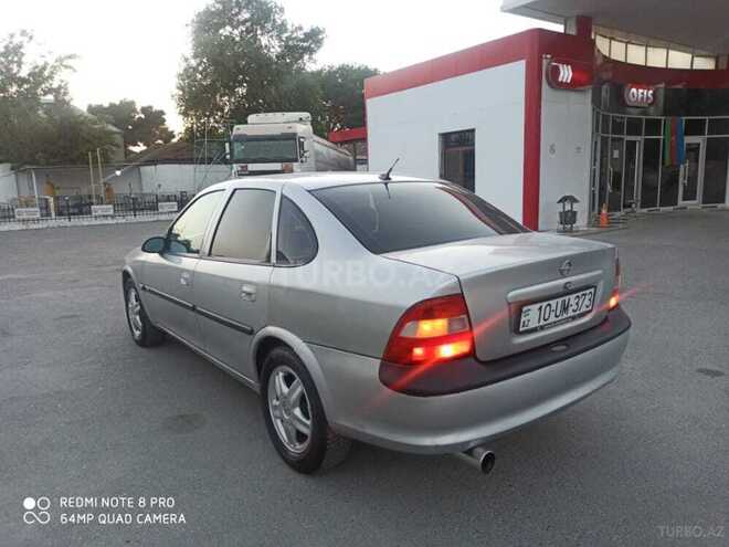 Opel Vectra 1996, 314,000 km - 2.0 l - Sumqayıt