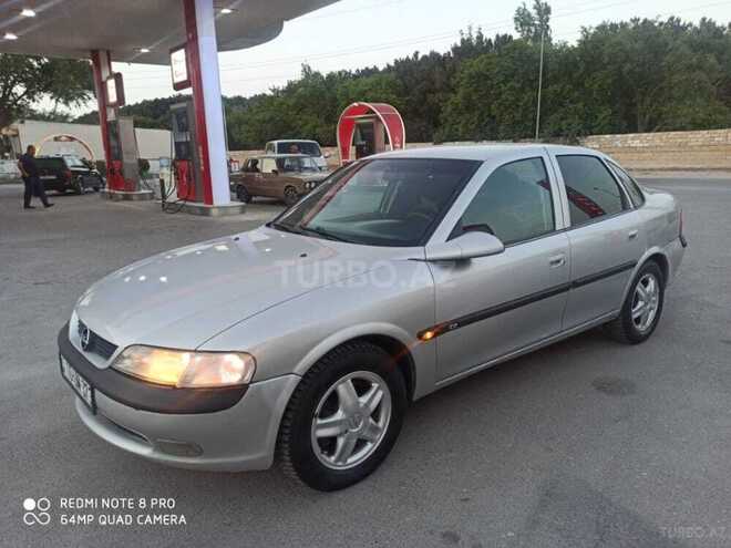 Opel Vectra 1996, 314,000 km - 2.0 l - Sumqayıt