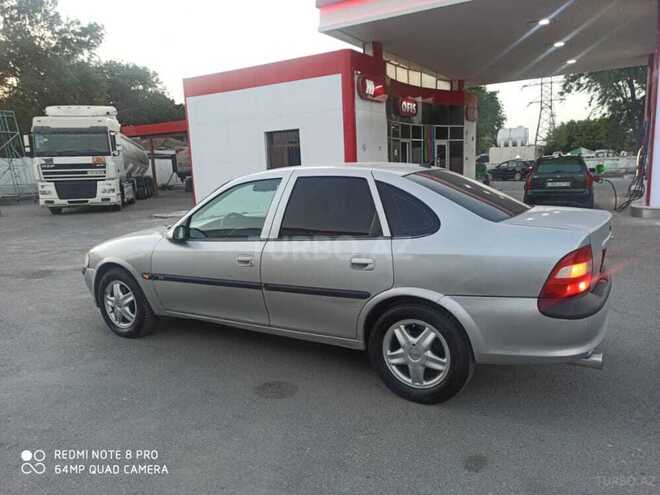 Opel Vectra 1996, 314,000 km - 2.0 l - Sumqayıt