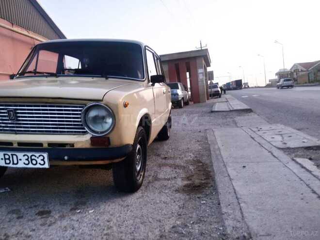 LADA (VAZ) 21011 1982, 200,000 km - 1.6 l - Bakı