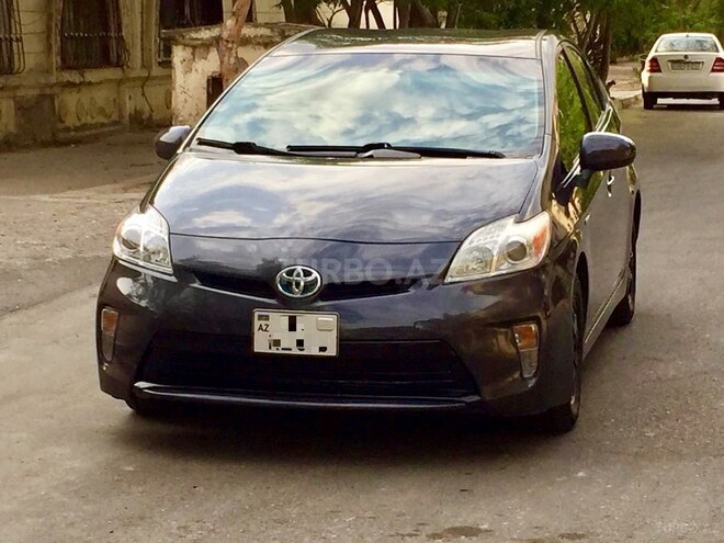 Toyota Prius 2015, 177,028 km - 1.8 l - Bakı