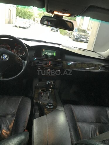 BMW 525 2004, 330,000 km - 2.5 l - Bakı
