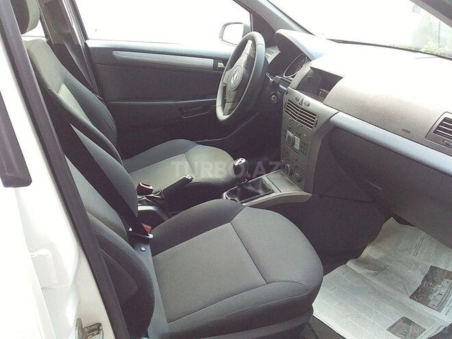 Opel Astra 2006, 189,129 km - 1.3 l - Bakı