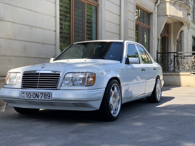 Mercedes E 220 1995, 450,000 km - 2.2 l - Lənkəran