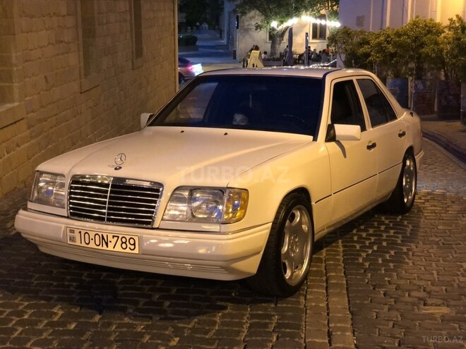 Mercedes E 220 1995, 450,000 km - 2.2 l - Lənkəran