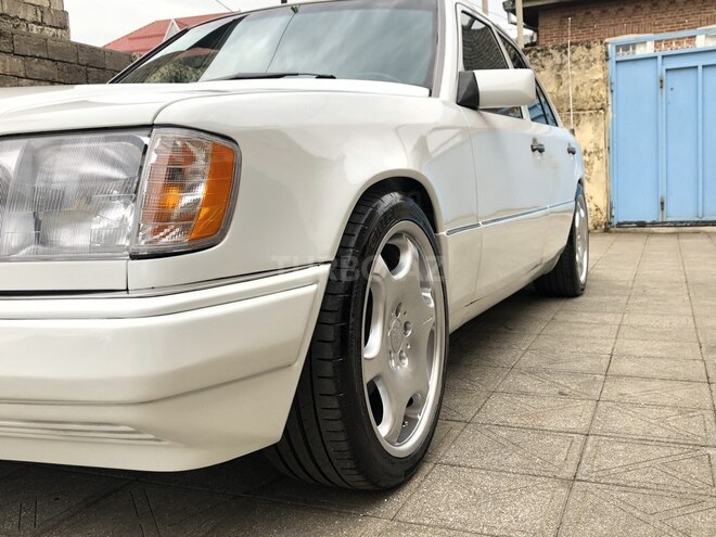 Mercedes E 220 1995, 450,000 km - 2.2 l - Lənkəran