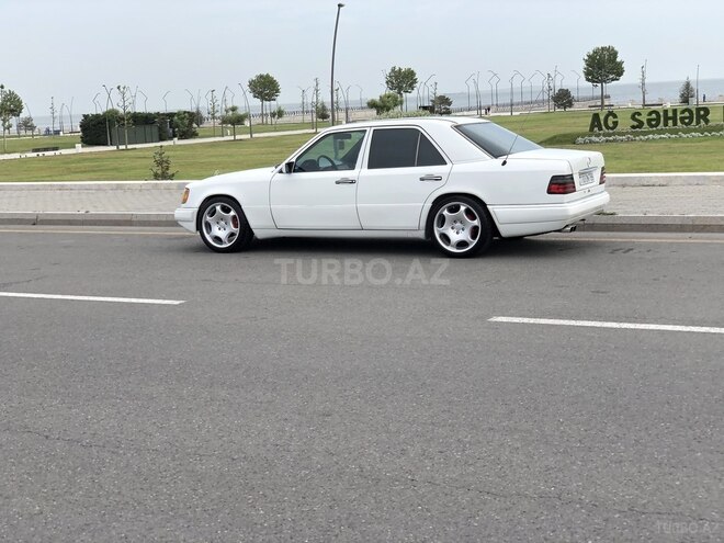 Mercedes E 220 1995, 450,000 km - 2.2 l - Lənkəran