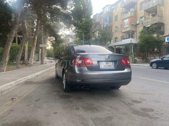 Volkswagen Jetta 2006, 358,000 km - 2.5 l - Bakı