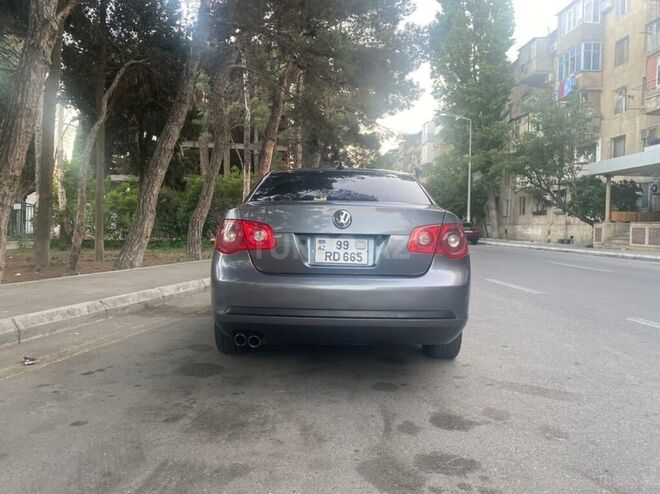 Volkswagen Jetta 2006, 358,000 km - 2.5 l - Bakı
