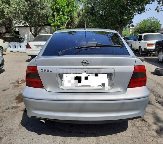 Opel Vectra 1999, 236,000 km - 2.0 l - Bakı