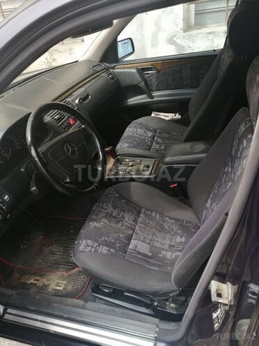 Mercedes E 240 1998, 257,000 km - 2.4 l - Bakı
