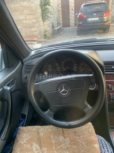 Mercedes C 220 1999, 500,000 km - 2.2 l - Bakı