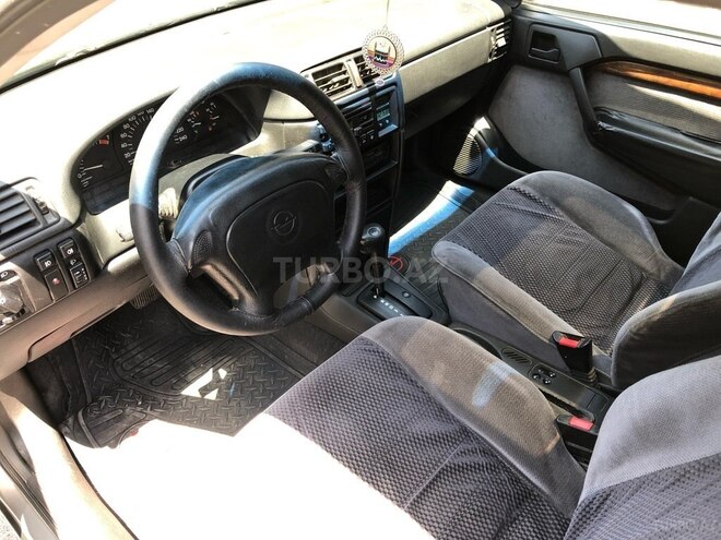 Opel Vectra 1994, 459,500 km - 2.0 l - Sumqayıt