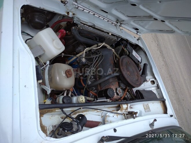 LADA (VAZ) 2107 2005, 72,140 km - 1.6 l - Quba