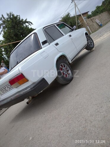 LADA (VAZ) 2107 2005, 72,140 km - 1.6 l - Quba