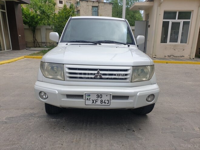 Mitsubishi Pajero io 1999, 252,000 km - 1.8 л - Bakı