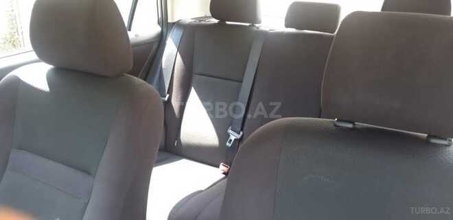 Toyota Corolla 2005, 244,000 km - 1.4 l - Bakı