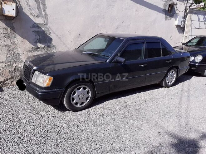 Mercedes E 220 1992, 399,000 km - 2.2 l - Xırdalan
