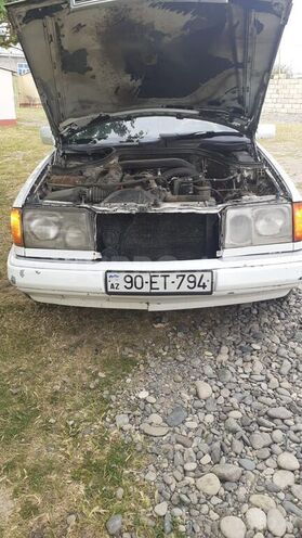 Mercedes E 250 1991, 350,000 km - 2.5 l - Biləsuvar