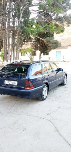 Mercedes C 220 2000, 348,000 km - 2.2 l - Bakı